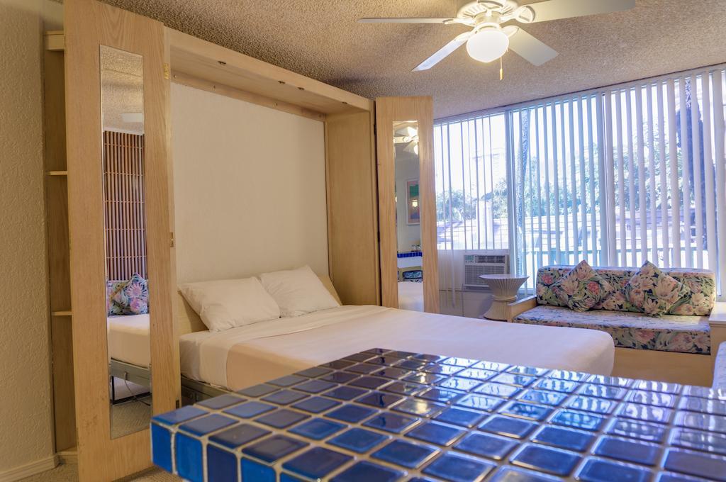 Kuhio Banyan Hotel Honolulu Eksteriør billede